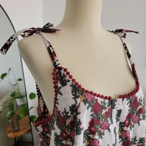 SOLD Kate Quinn Maxi Dress - Picture 7 of 10